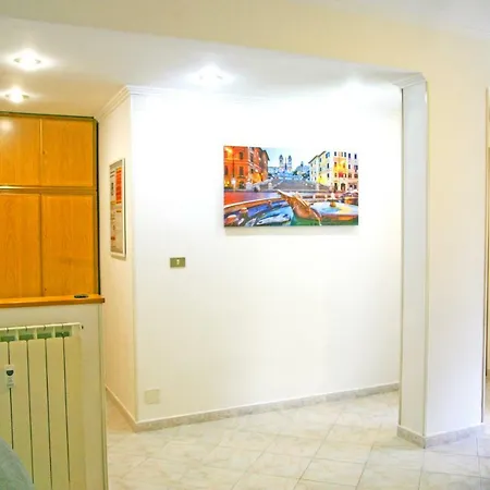 Colosseo At 5minutes ! Apartment
